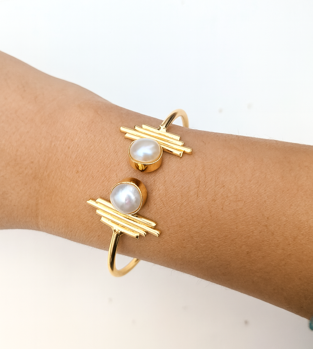 Golden Real Water Pearl Bracelet