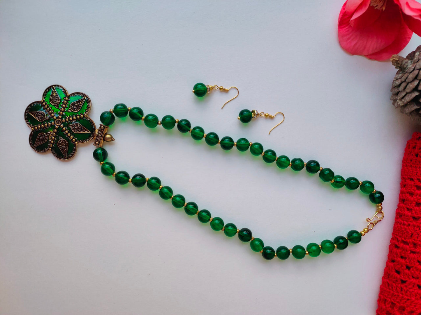 Godden Green Traditional Necklace set