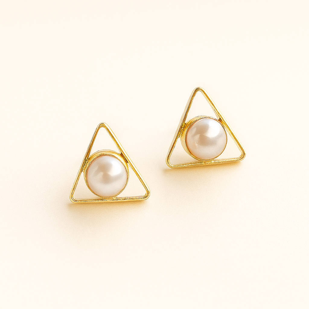 Pearl trio earring studs