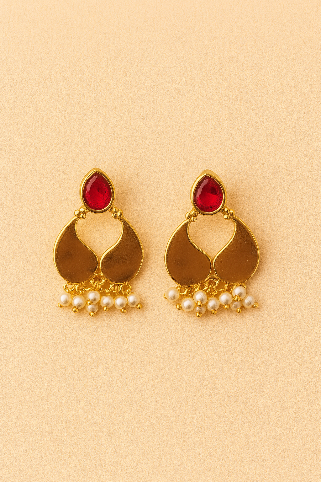 Paisley earrings with pearl Drops