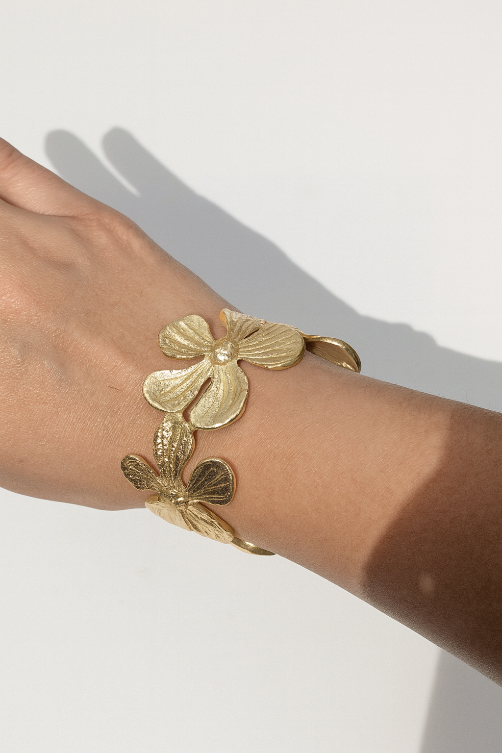Petaluxe Cuff