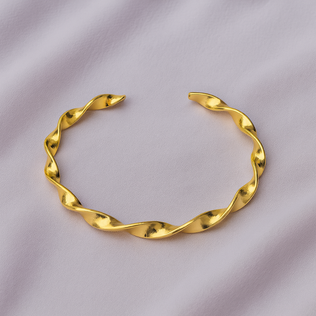 Twirlé Cuff