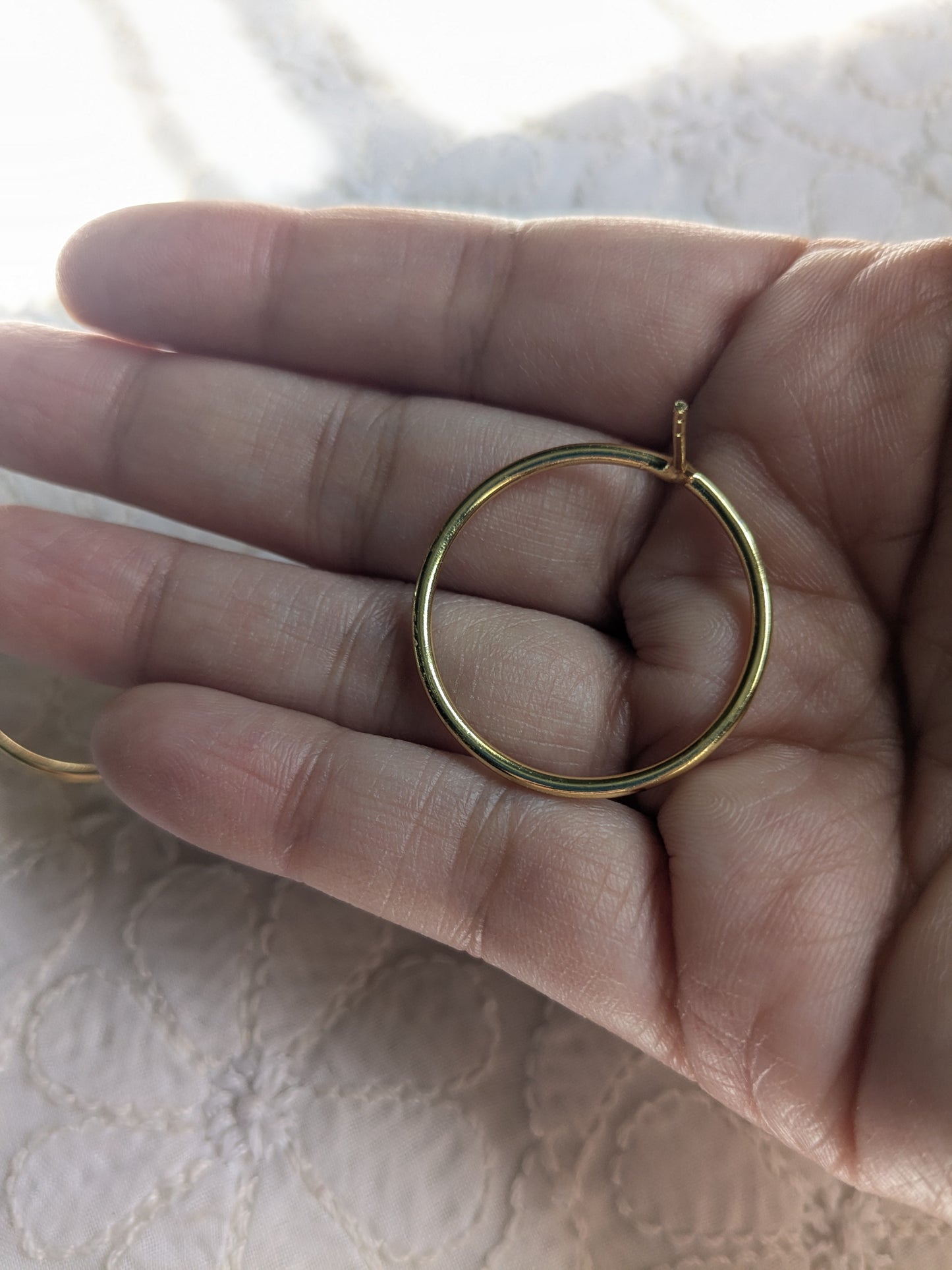 Single Ring Stud Earrings