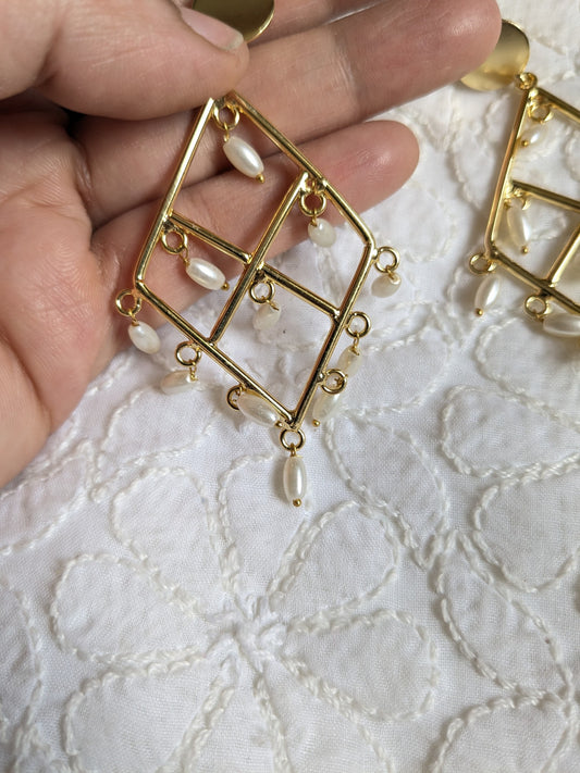 Diamond shaped rice pearl earrings