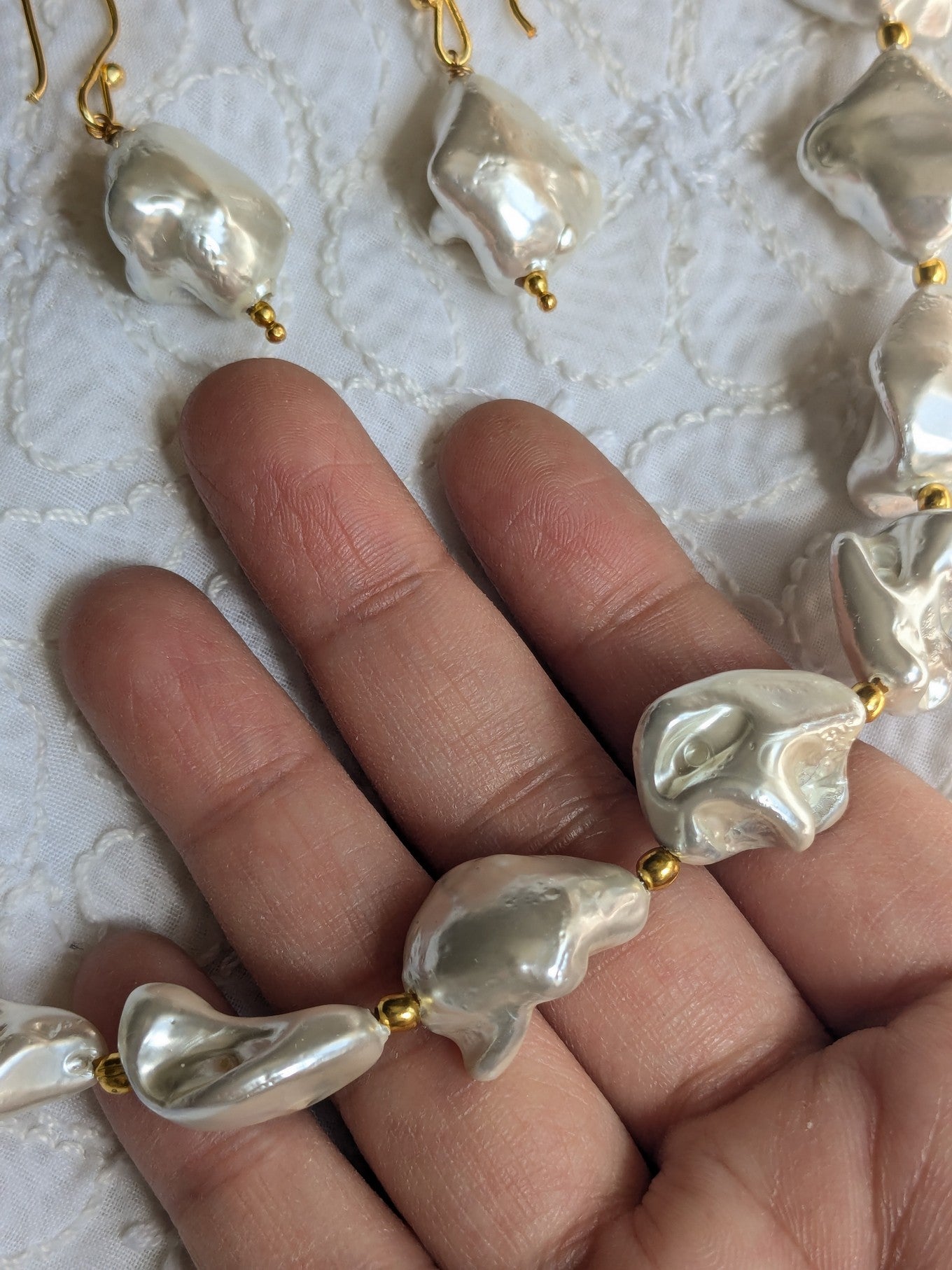 Mother of pearl Majesty Necklace Set