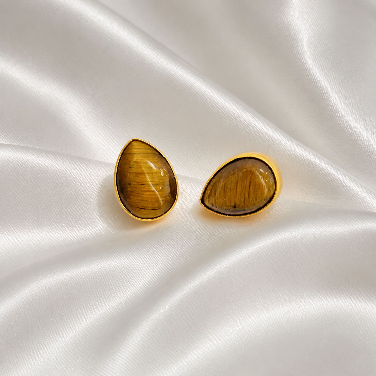 Teardrop Stone Studs