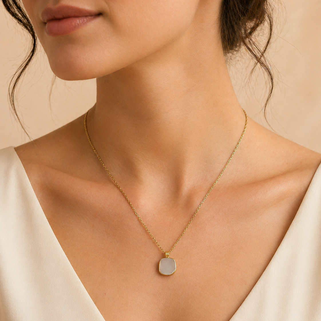 Minimal Square Pendant Chain
