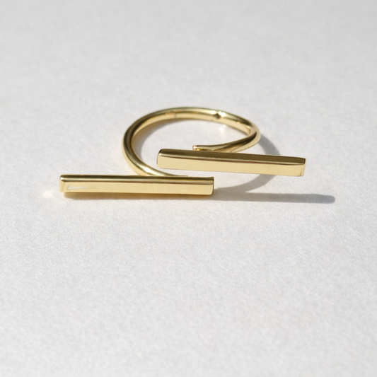 Double Bar Whisper Ring