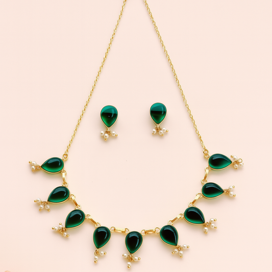 Prismatic Elegance Necklace Set