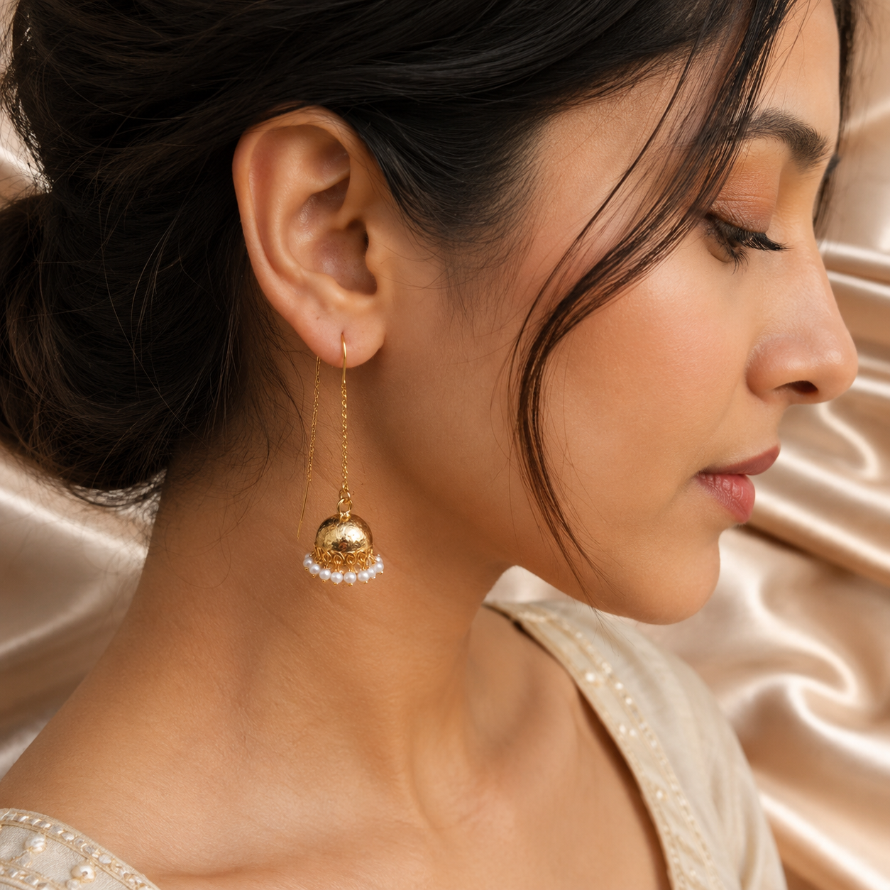 Needle thread Jhumka