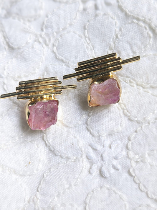 M stick Rough stone studs