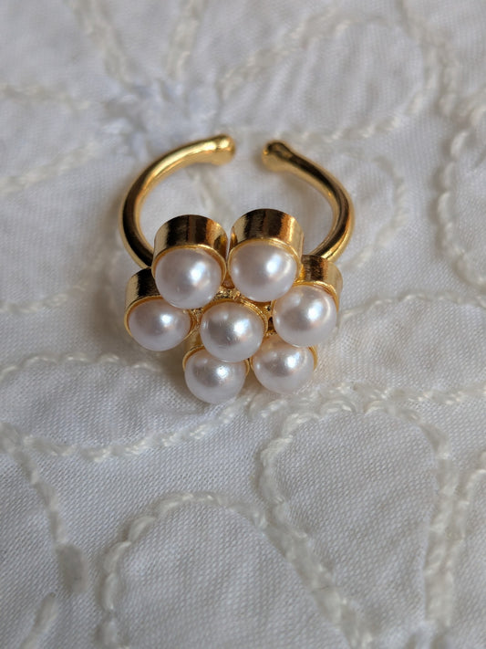 Pearl Ring