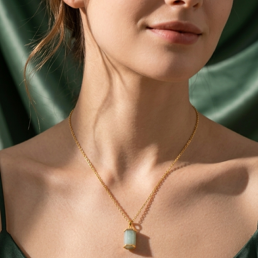 Everyday Hexagon Pendant Chain